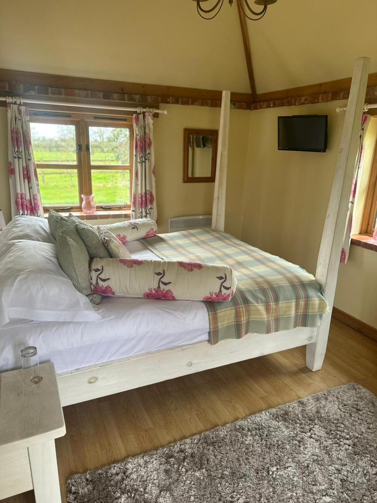 Frasers Country house